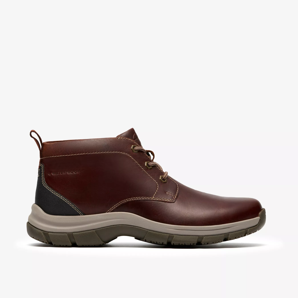 PrimeEdge Chukka Boots