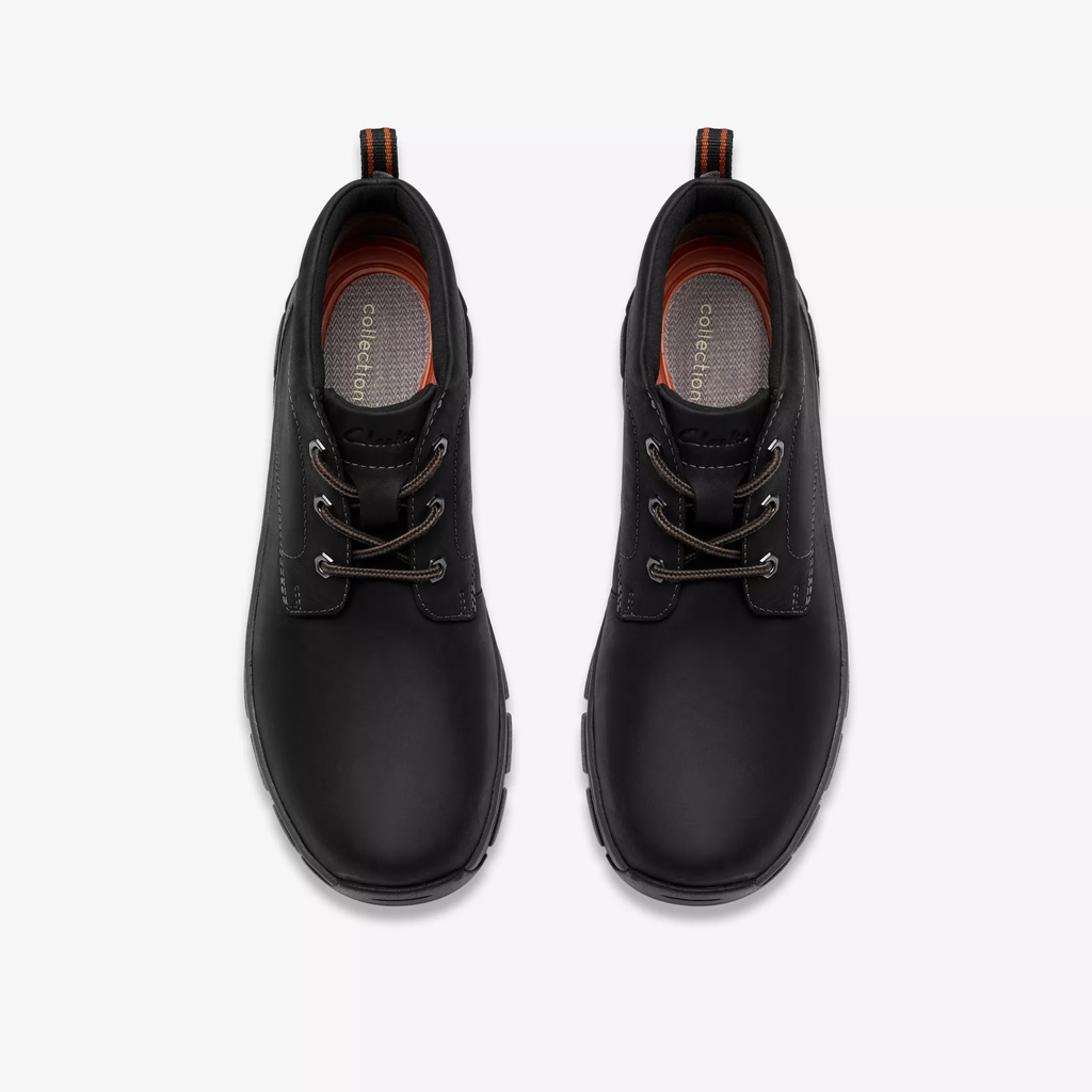 PrimeEdge Chukka Boots